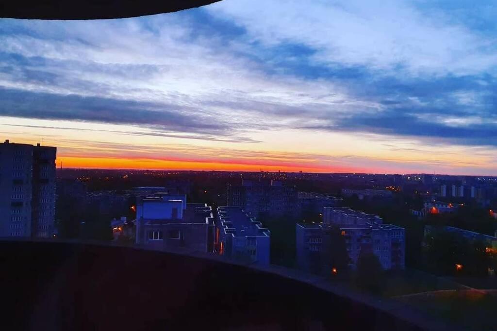 Lyra63 Large 80Sq M Top 14 Floor Шяуляй Экстерьер фото