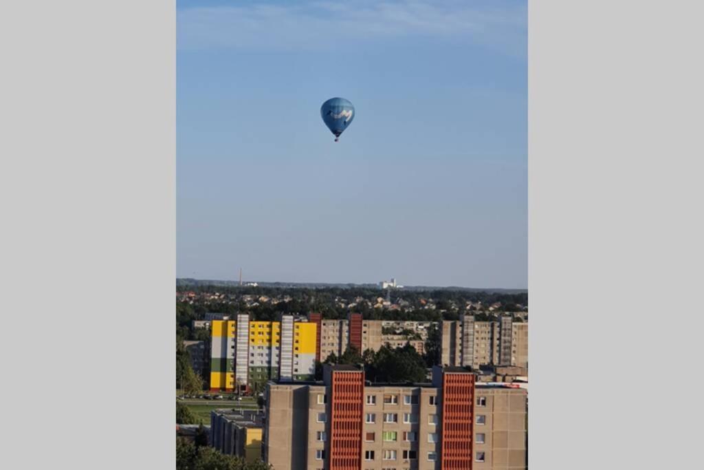 Lyra63 Large 80Sq M Top 14 Floor Шяуляй Экстерьер фото