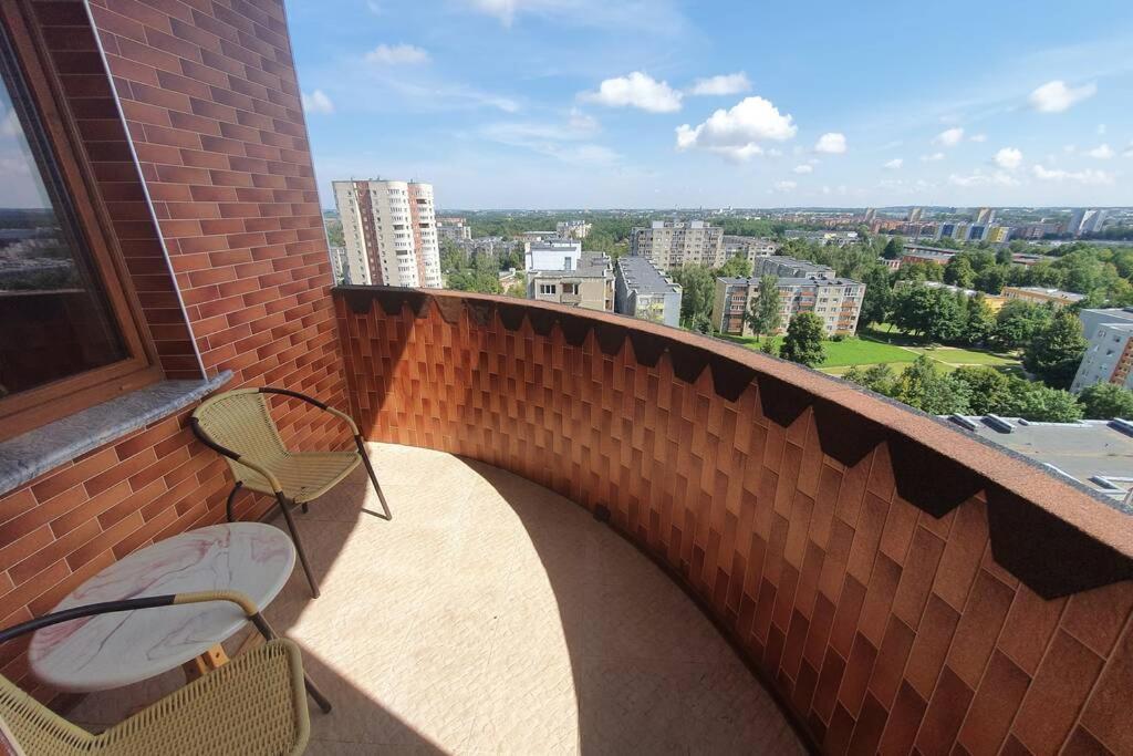 Lyra63 Large 80Sq M Top 14 Floor Шяуляй Экстерьер фото